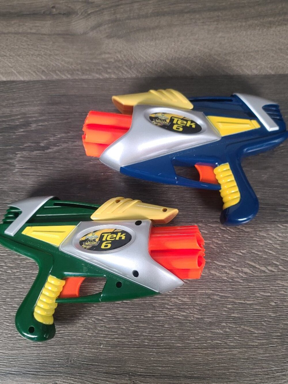 2 Buzz Bee Toys Air Blasters Tek Six 6 Dart Blaster Guns Blue And Green